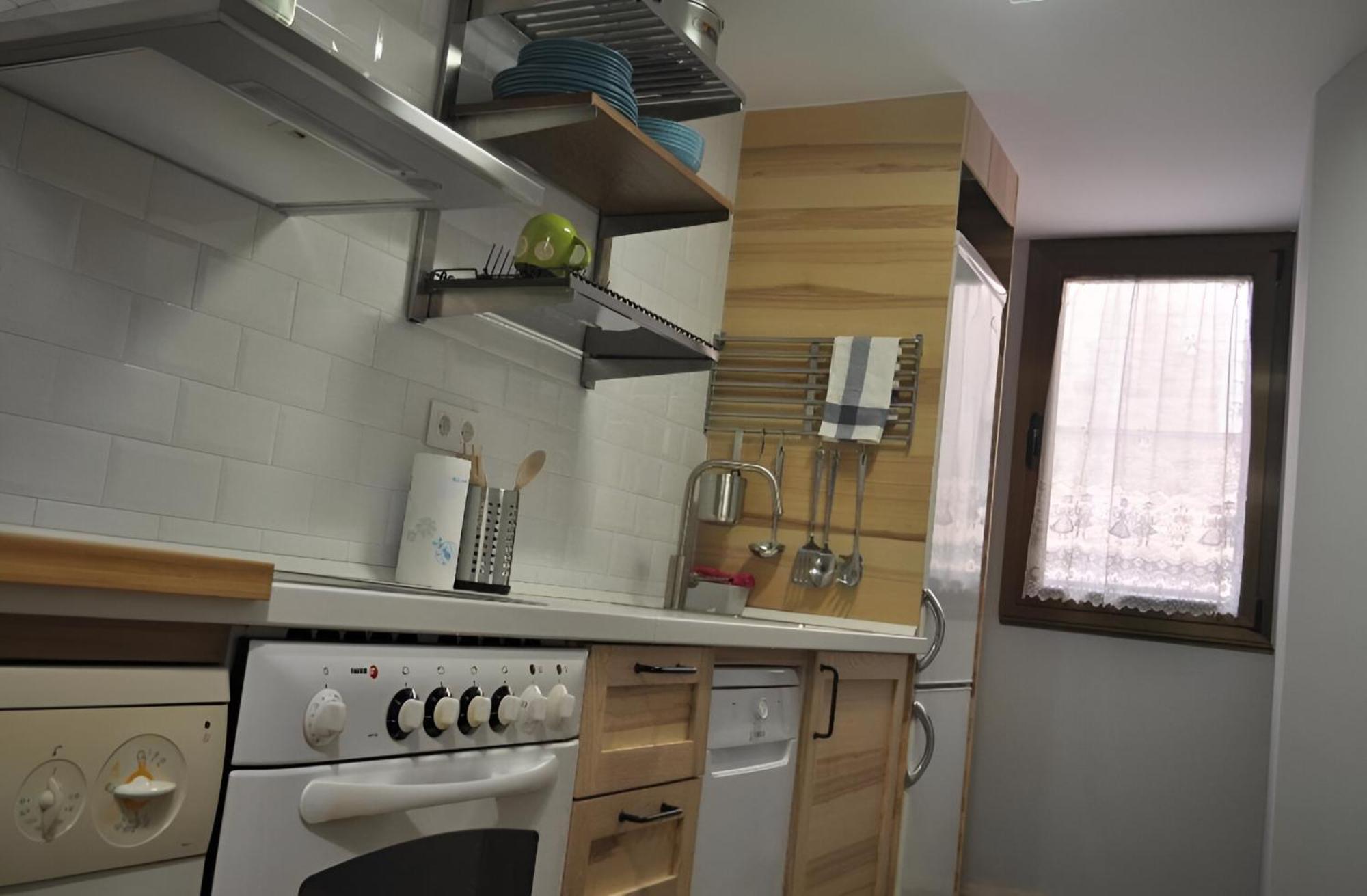Vivienda Uso Turistico Zapateria 1 Licencia Vut 42120 Apartment *